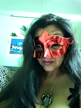 Snapshot of LOVE__RANI chatting on March 3, 2026, 8:10 am LOVE RANI online show from March 3, 2026, 8:10 am