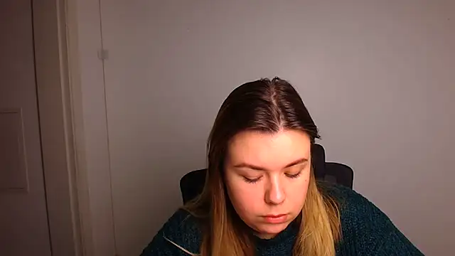 Snapshot of SusannaNight chatting on November 18, 2025, 7:00 am SusannaNight online show from November 18, 2025, 7:00 am