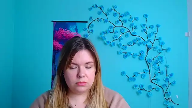 Snapshot of SusannaNight chatting on November 15, 2025, 12:20 pm SusannaNight online show from November 15, 2025, 12:20 pm