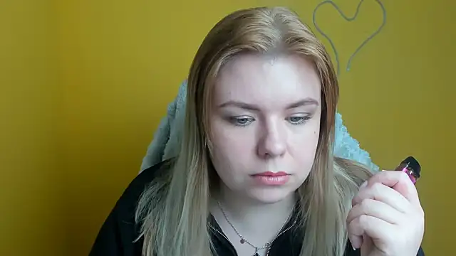 Snapshot of SusannaNight chatting on December 1, 2025, 12:28 pm SusannaNight online show from December 1, 2025, 12:28 pm