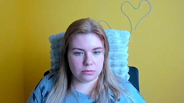 Snapshot of SusannaNight chatting on December 3, 2025, 12:59 pm SusannaNight online show from December 3, 2025, 12:59 pm