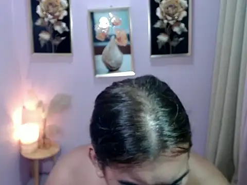 exoticashly online show from November 11, 2025, 12:22 pm