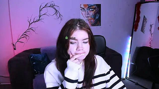 Snapshot of isabel_wave chatting on November 22, 2025, 10:14 am isabel wave online show from November 22, 2025, 10:14 am