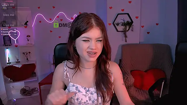 Snapshot of isabel_wave chatting on February 21, 2026, 10:56 pm isabel wave online show from February 21, 2026, 10:56 pm