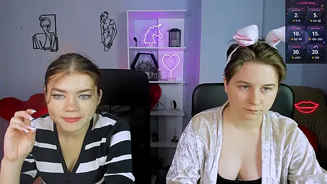 Snapshot of isabel_wave chatting on November 15, 2025, 1:26 pm isabel wave online show from November 15, 2025, 1:26 pm