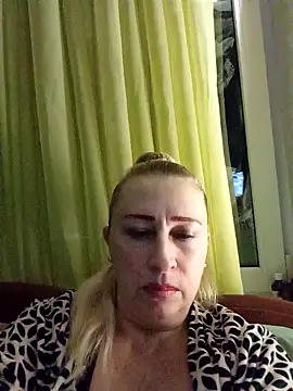 Esenia505 online show from November 15, 2025, 1:37 pm