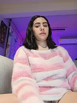 Sara-215 online show from April 23, 2026, 5:36 am