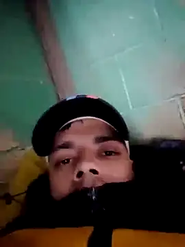 Snapshot of sentatebb chatting on October 29, 2025, 7:46 pm sentatebb online show from October 29, 2025, 7:46 pm