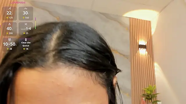 Isa sweet1 online show from November 14, 2025, 1:26 pm