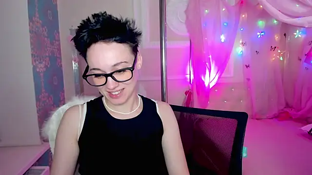 Snapshot of ErickaFetish chatting on November 5, 2025, 5:49 pm ErickaFetish online show from November 5, 2025, 5:49 pm