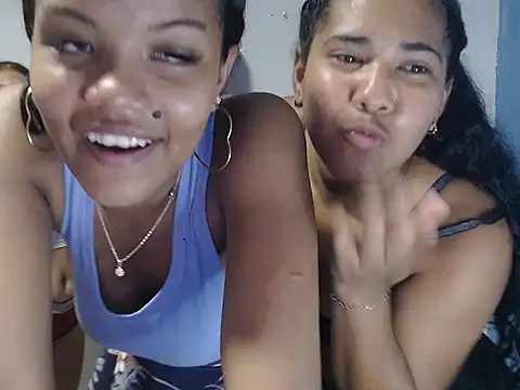 Snapshot of ricascomplacientes chatting on October 30, 2025, 3:53 pm ricascomplacientes online show from October 30, 2025, 3:53 pm