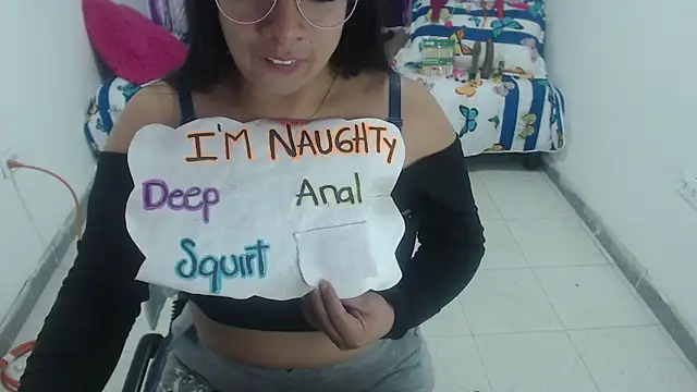 Snapshot of Alanafire chatting on November 10, 2025, 1:38 pm Alanafire online show from November 10, 2025, 1:38 pm