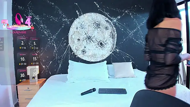 LilithLuxorr online show from December 22, 2025, 3:56 pm