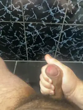 bfbfbfrr online show from December 4, 2025, 6:40 pm