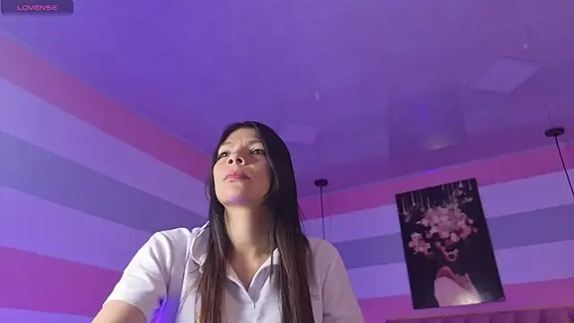 samantaortega   online show from November 8, 2025, 12:52 pm