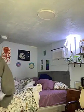 kristallic online show from February 10, 2026, 4:39 pm