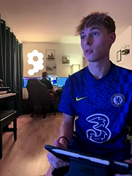 Snapshot of InnocentGuysOF chatting on November 2, 2025, 5:51 pm InnocentGuysOF online show from November 2, 2025, 5:51 pm