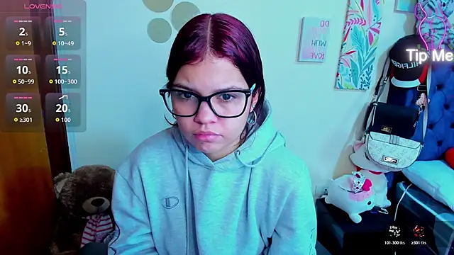 Emma boo online show from December 16, 2025, 2:54 pm