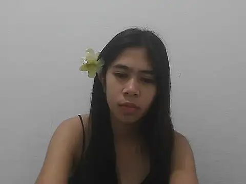 Hot cheng20 online show from November 6, 2025, 4:22 pm