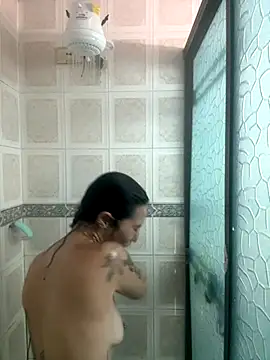 Moon And Sunn online show from November 9, 2025, 11:09 pm