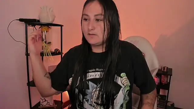 Amelia08 online show from January 13, 2026, 8:24 pm