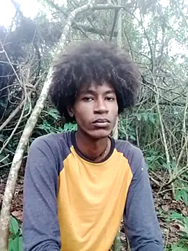 Snapshot of skinniyGabriel chatting on November 6, 2025, 4:00 pm skinniyGabriel online show from November 6, 2025, 4:00 pm