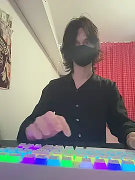 romanceteen online show from November 9, 2025, 9:41 pm