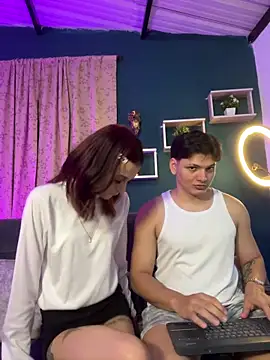 Snapshot of pinksmile_1 chatting on March 11, 2026, 12:26 am pinksmile 1 online show from March 11, 2026, 12:26 am