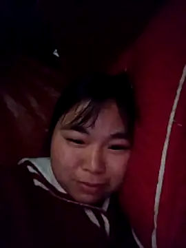 Snapshot of matbiec- chatting on December 4, 2025, 11:04 pm matbiec- online show from December 4, 2025, 11:04 pm