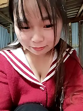 Snapshot of matbiec- chatting on December 2, 2025, 2:30 pm matbiec- online show from December 2, 2025, 2:30 pm