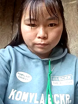 Snapshot of matbiec- chatting on November 23, 2025, 12:09 am matbiec- online show from November 23, 2025, 12:09 am