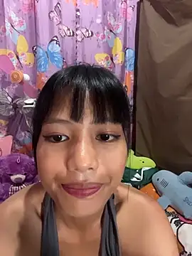 hottiebabe23 online show from November 21, 2025, 5:50 am