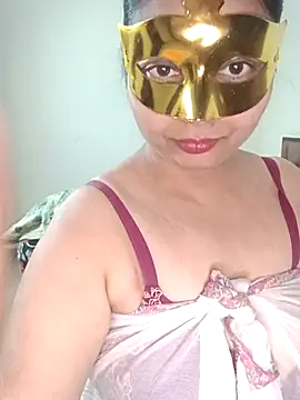 Naughty-Nancy online show from December 4, 2025, 4:17 pm