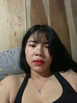 Snapshot of Nul-chal chatting on December 4, 2025, 8:19 pm Nul-chal online show from December 4, 2025, 8:19 pm