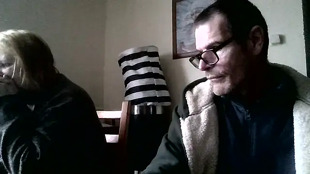 Snapshot of Sylviastar46 chatting on November 5, 2025, 10:07 am Sylviastar46 online show from November 5, 2025, 10:07 am