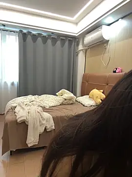 xiaojingzi66 online show from November 7, 2025, 5:45 am