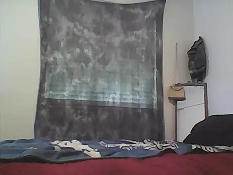 Karebearz1 online show from April 7, 2026, 10:55 pm