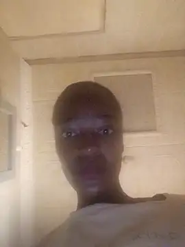 Snapshot of KoksFlame chatting on October 31, 2025, 8:00 am KoksFlame online show from October 31, 2025, 8:00 am