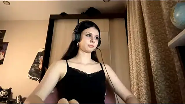 Snapshot of AnGallo chatting on November 16, 2025, 7:40 pm AnGallo online show from November 16, 2025, 7:40 pm