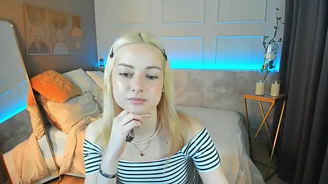 Jessie Cuti online show from February 17, 2026, 1:52 pm