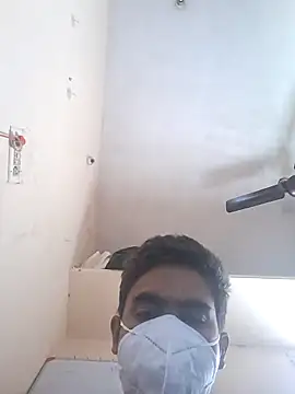 Snapshot of Healthy18 chatting on November 12, 2025, 2:37 am Healthy18 online show from November 12, 2025, 2:37 am