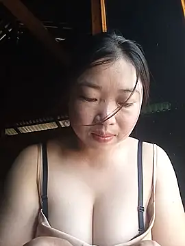 julybe online show from July 15, 2026, 6:42 am