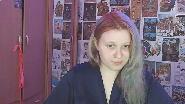 Snapshot of FoxPlayXX chatting on July 14, 2026, 2:05 am FoxPlayXX online show from July 14, 2026, 2:05 am