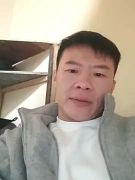 tian7788 online show from February 12, 2026, 2:39 pm