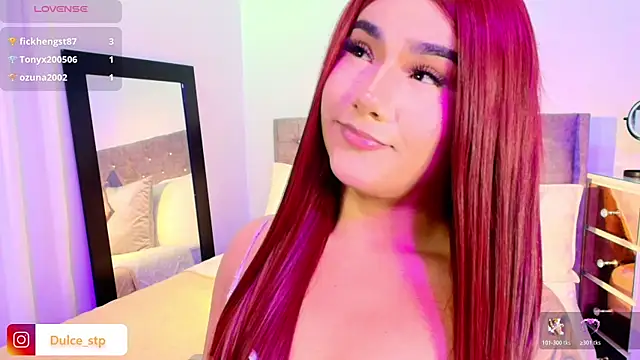 Snapshot of Vale_prado chatting on February 9, 2026, 3:48 am Vale prado online show from February 9, 2026, 3:48 am