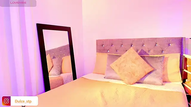 Snapshot of Vale_prado chatting on February 11, 2026, 10:04 am Vale prado online show from February 11, 2026, 10:04 am