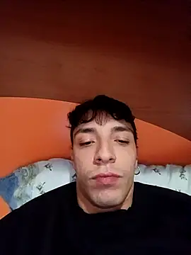 Snapshot of Pistacchio01 chatting on October 31, 2025, 1:19 pm Pistacchio01 online show from October 31, 2025, 1:19 pm