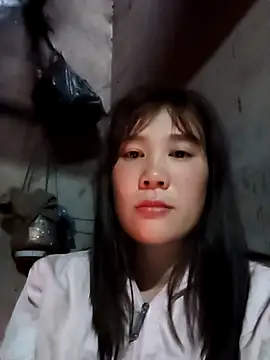 Snapshot of -Lana-123 chatting on November 19, 2025, 12:10 am -Lana-123 online show from November 19, 2025, 12:10 am