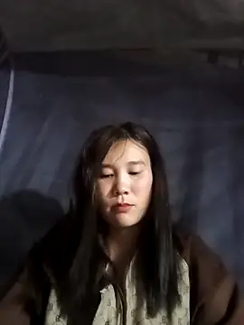 Snapshot of -Lana-123 chatting on November 17, 2025, 5:28 pm -Lana-123 online show from November 17, 2025, 5:28 pm