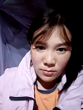 Snapshot of -Lana-123 chatting on November 29, 2025, 10:21 pm -Lana-123 online show from November 29, 2025, 10:21 pm